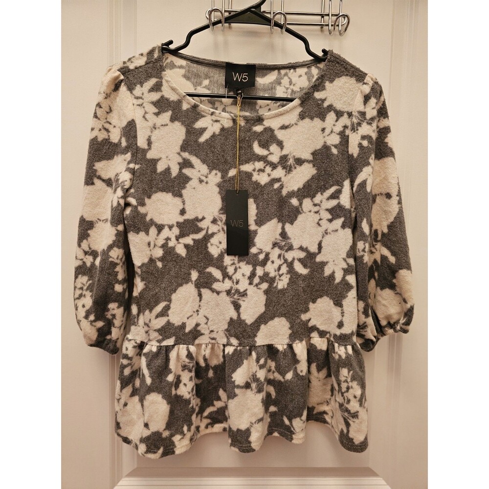 Women's Grey & White Floral Sweater Shirt Peplum Size  XS NWT